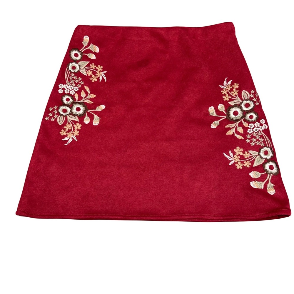 Mi Ami Boho Coquette Burgundy Faux Suede Embroidered Floral Mini Skirt Small